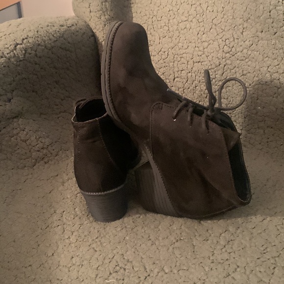 Boc - Picture 3 of 4